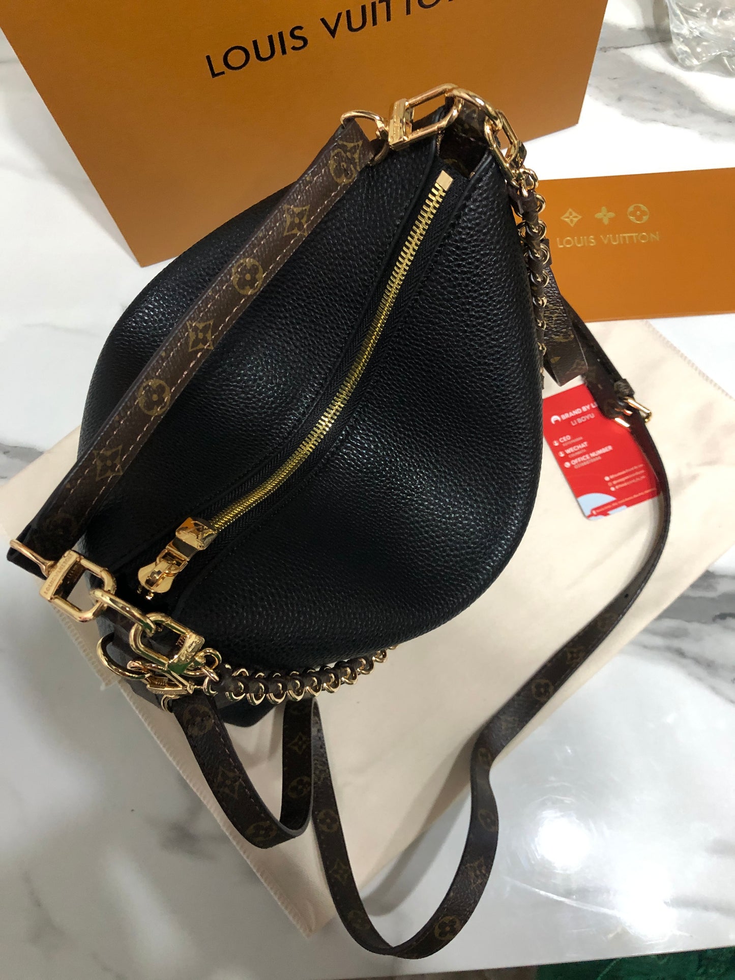Louis Vuitton Multipass handbag