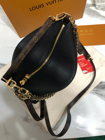 Louis Vuitton Multipass handbag