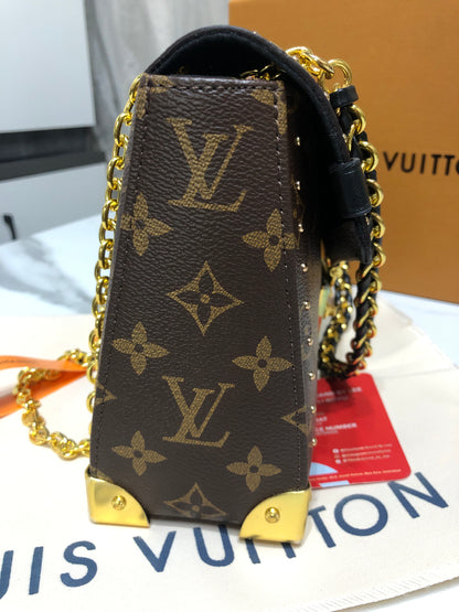 Louis Vuitton Trunkie East West Monogram shoulder bag