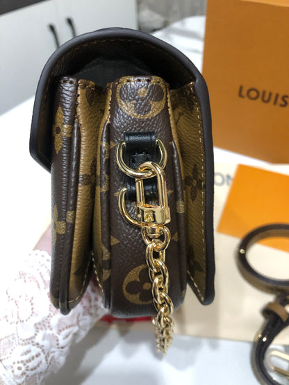 Louis Vuitton Pochette Métis handbag