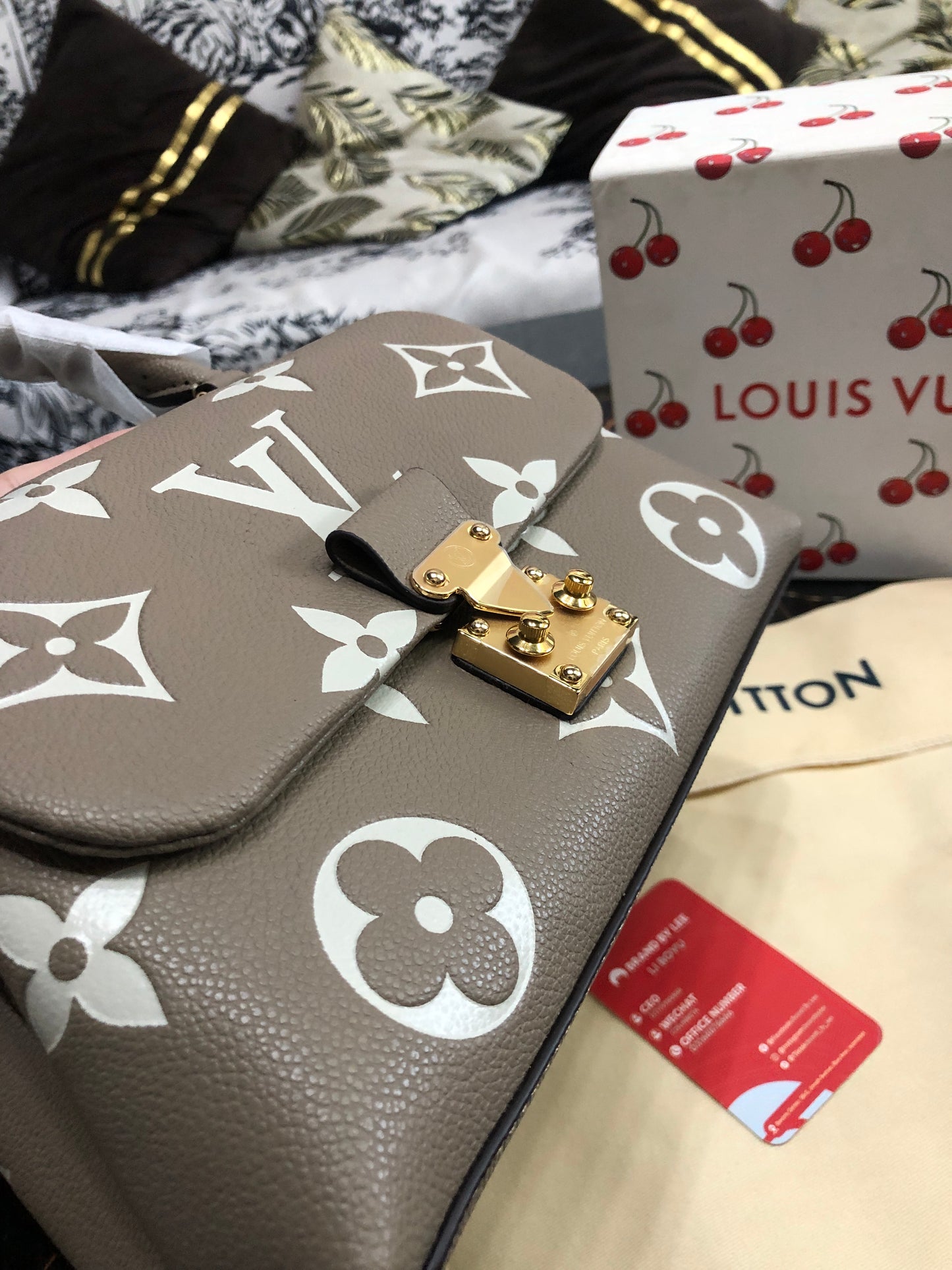 Louis Vuitton Madeleine MM handbag