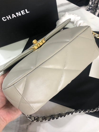 Chanel 19 Flap Bag
