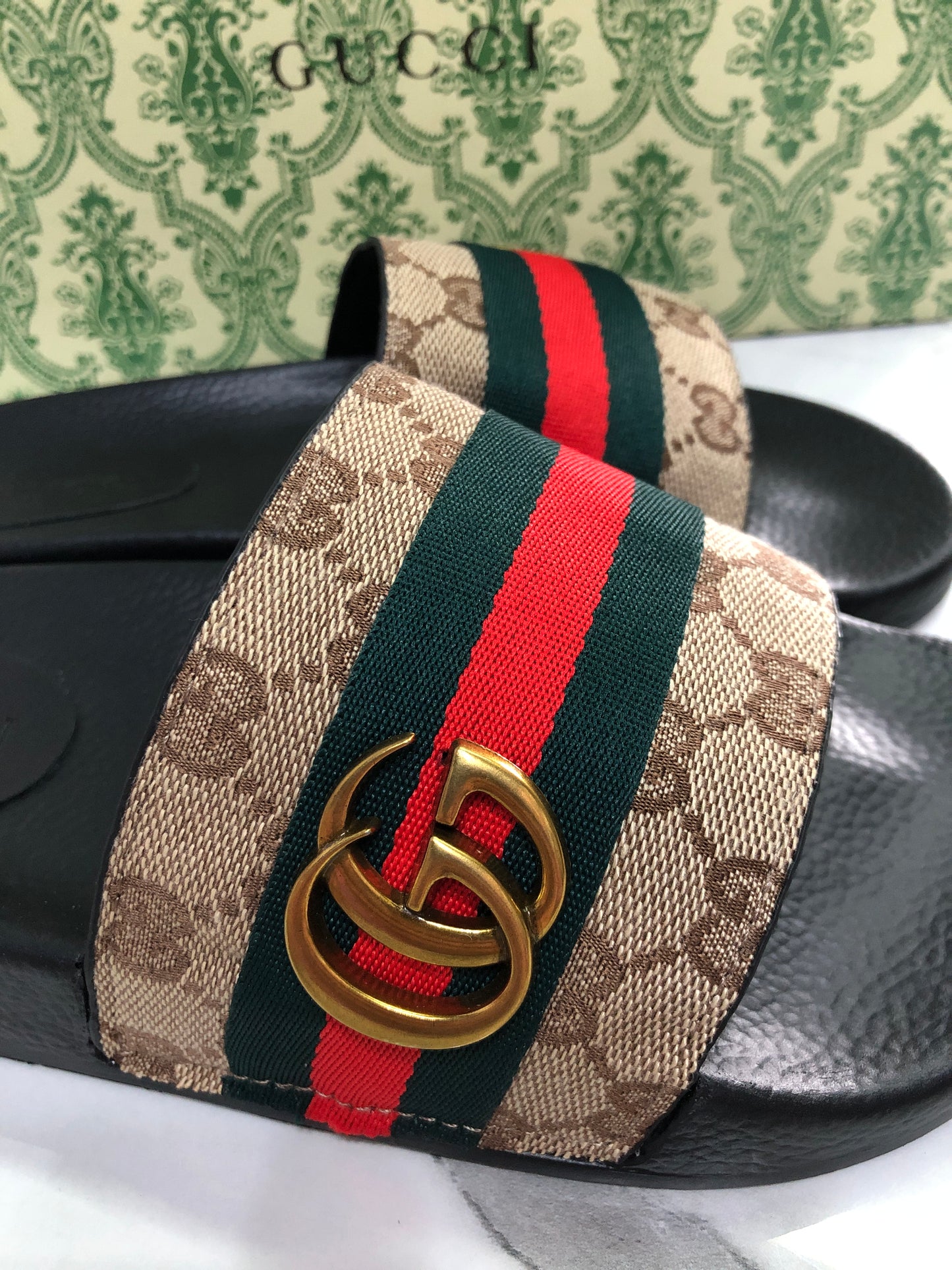 Gucci Men's GG web slide