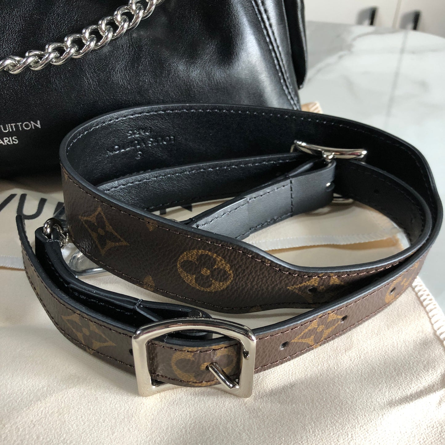 Louis Vuitton CarryAll Cargo Vibe PM handbag