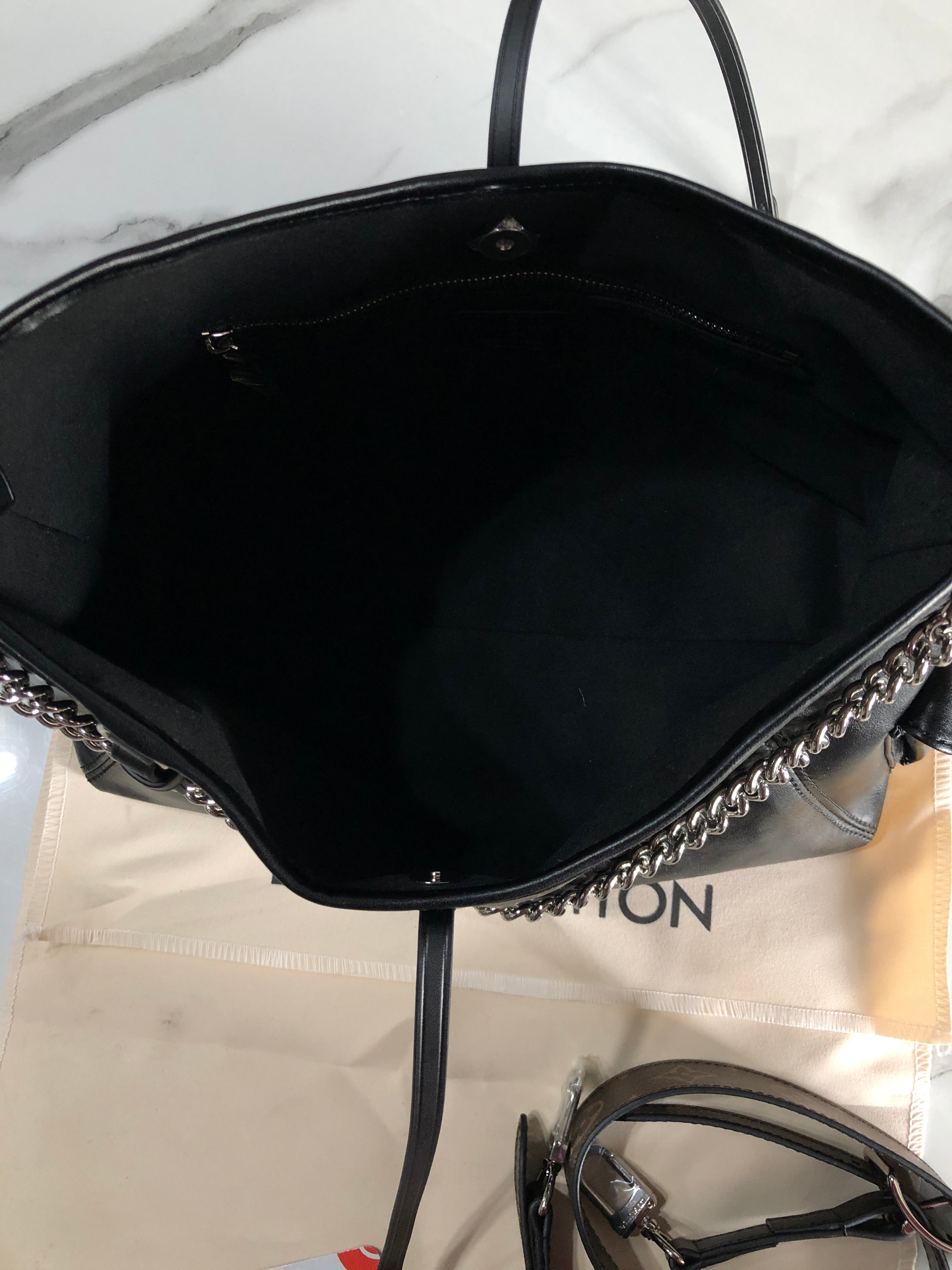 Louis Vuitton CarryAll Cargo Vibe PM handbag