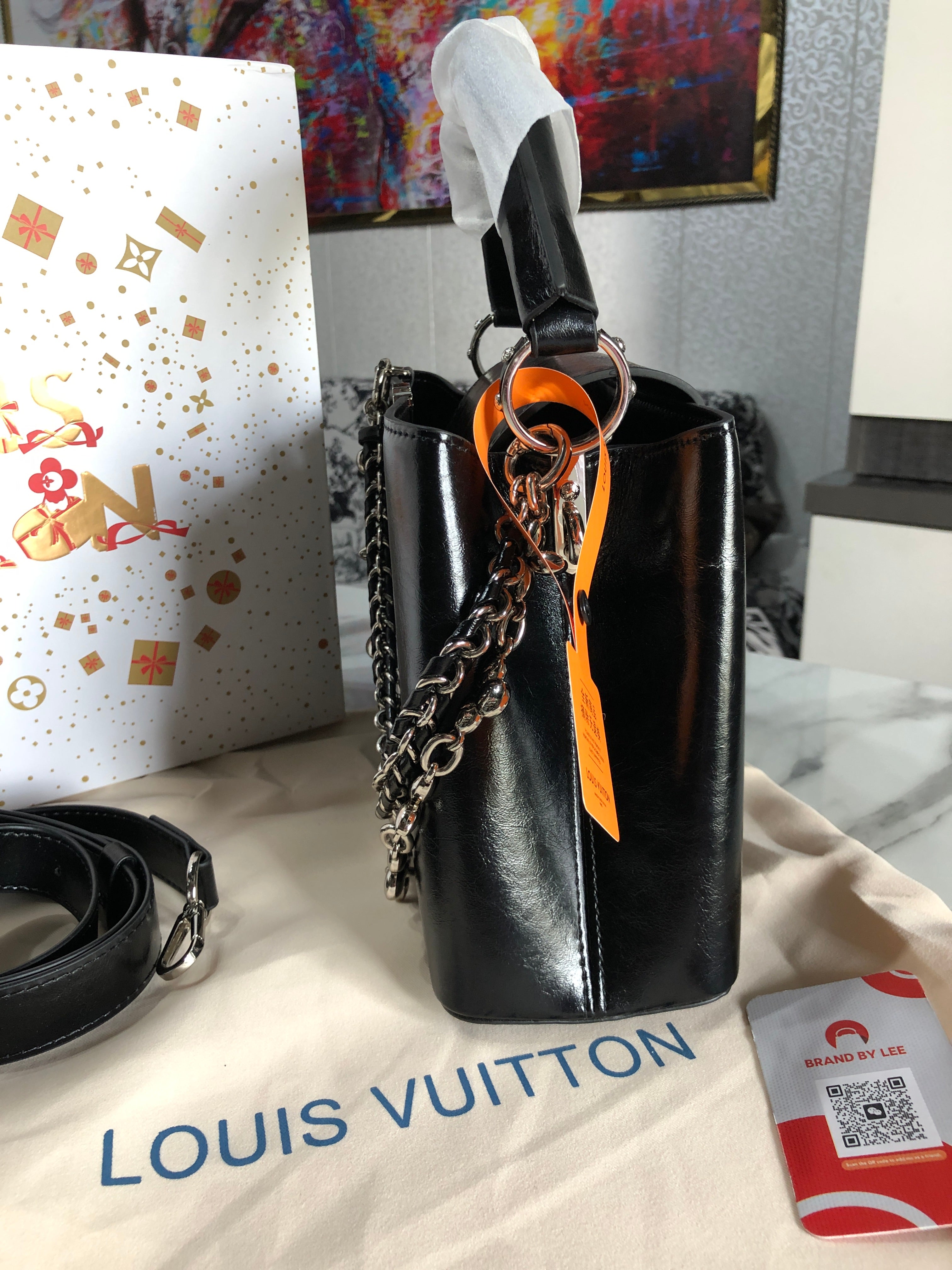 Louis Vuitton Capucines East-West BB