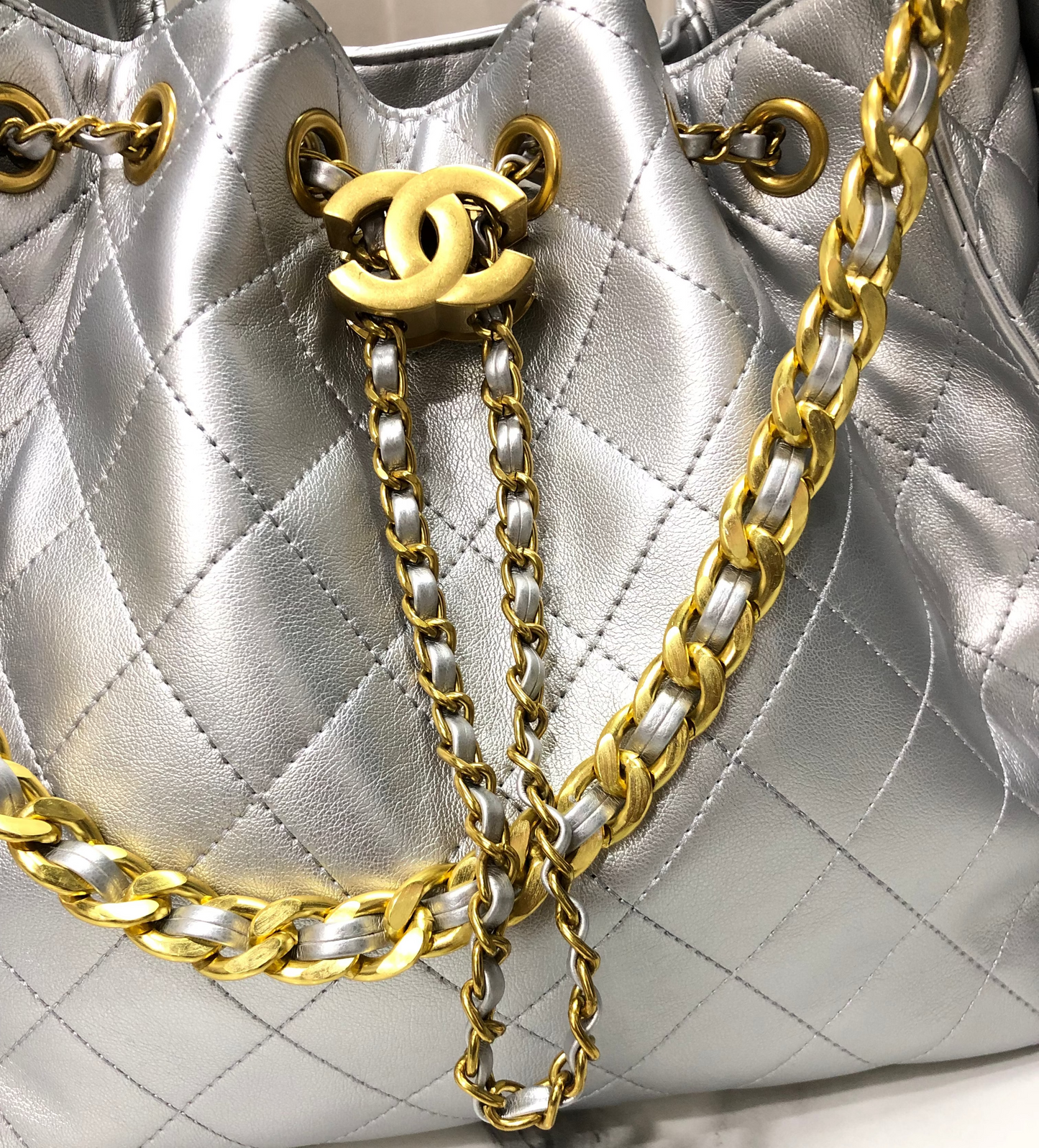 Chanel 25 Hobo Bag