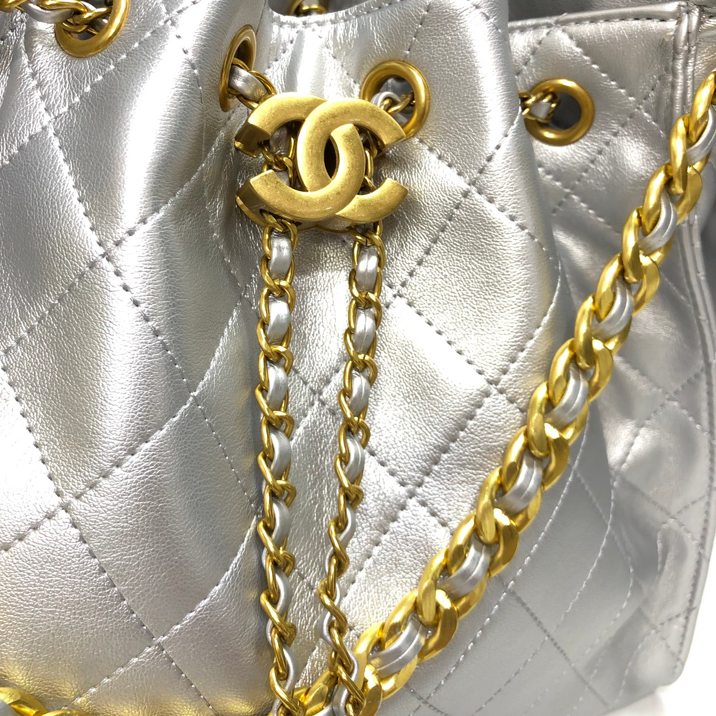 Chanel 25 Hobo Bag