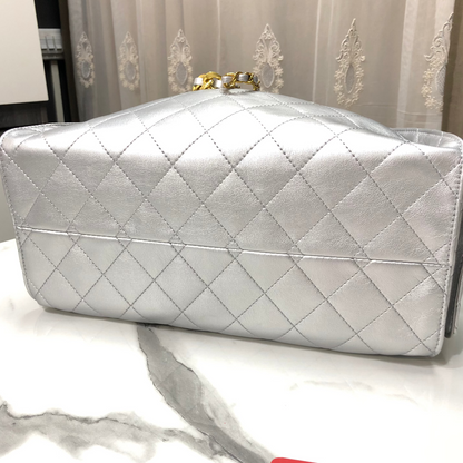 Chanel 25 Hobo Bag