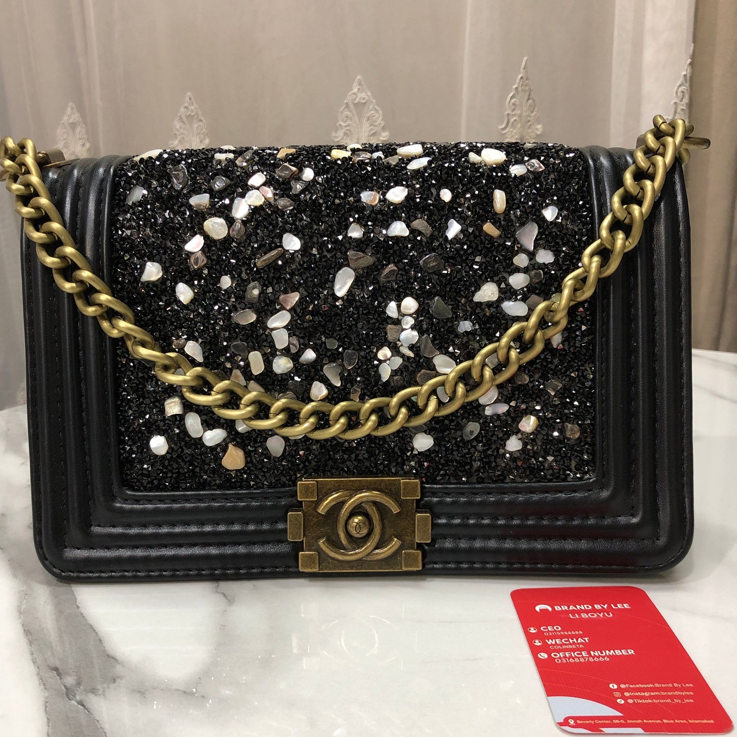 CHANEL Boy Bag