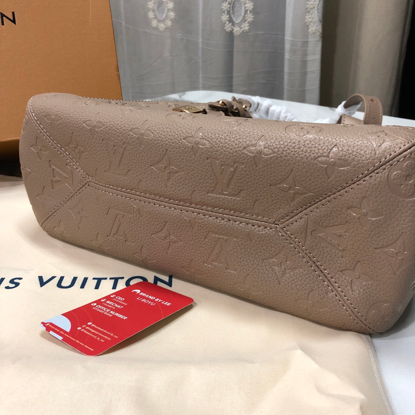 Louis Vuitton All In One tote bag