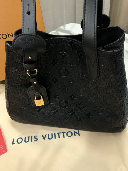 Louis Vuitton All In One tote bag