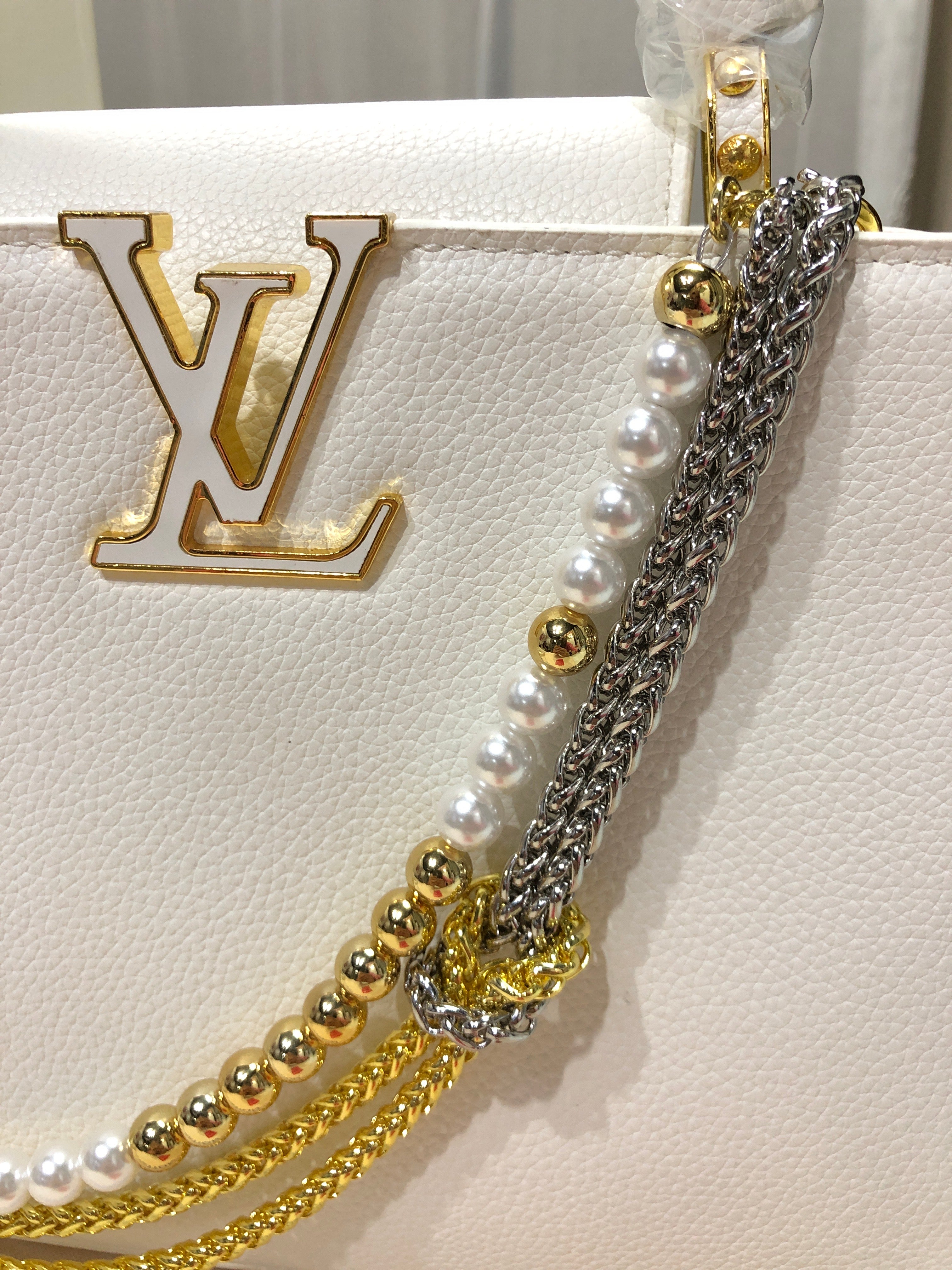 Louis Vuitton Capucines Bag