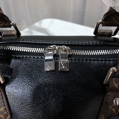 Louis Vuitton Speedy Soft 30 Vibe bag