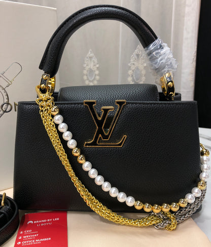Louis Vuitton Capucines Mini Bag