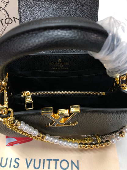 Louis Vuitton Capucines Mini Bag