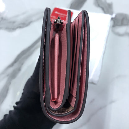 Coach Women's Medium Corner Zip Wallet