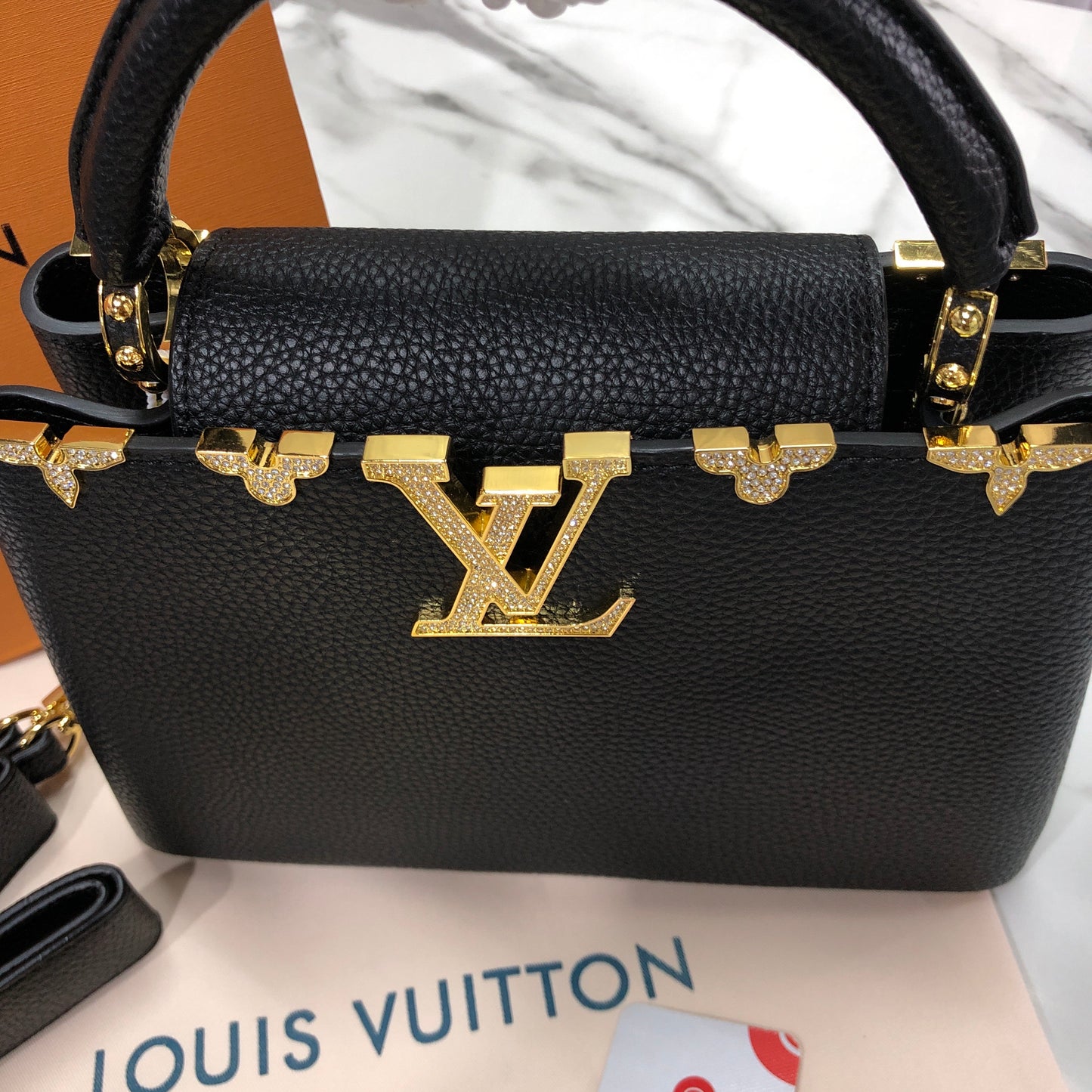 Louis Vuitton Capucines BB