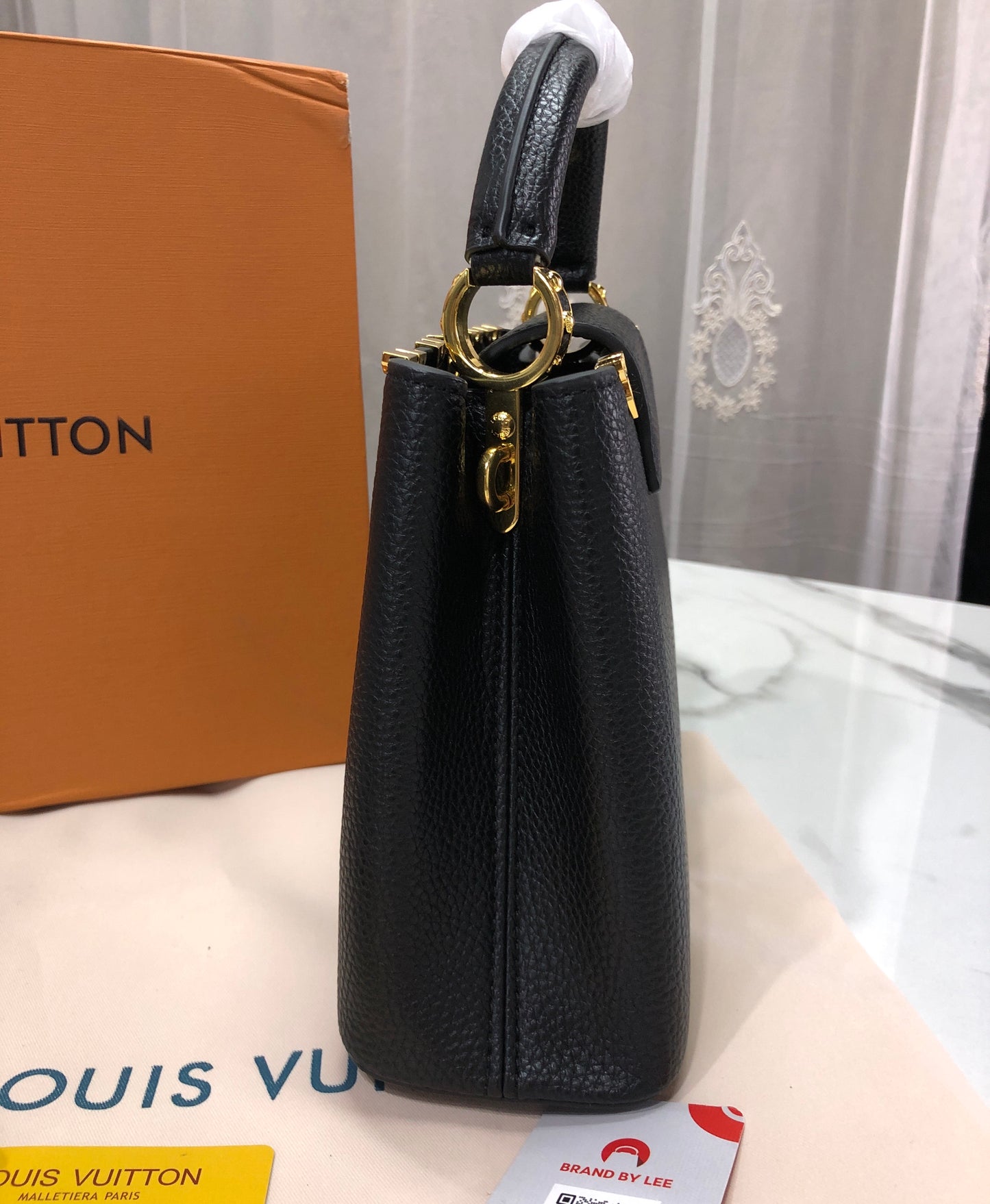 Louis Vuitton Capucines BB