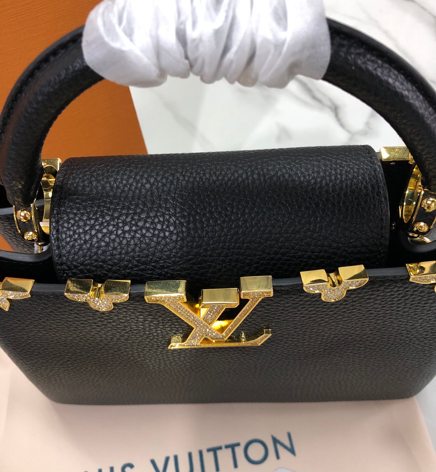 Louis Vuitton Capucines BB