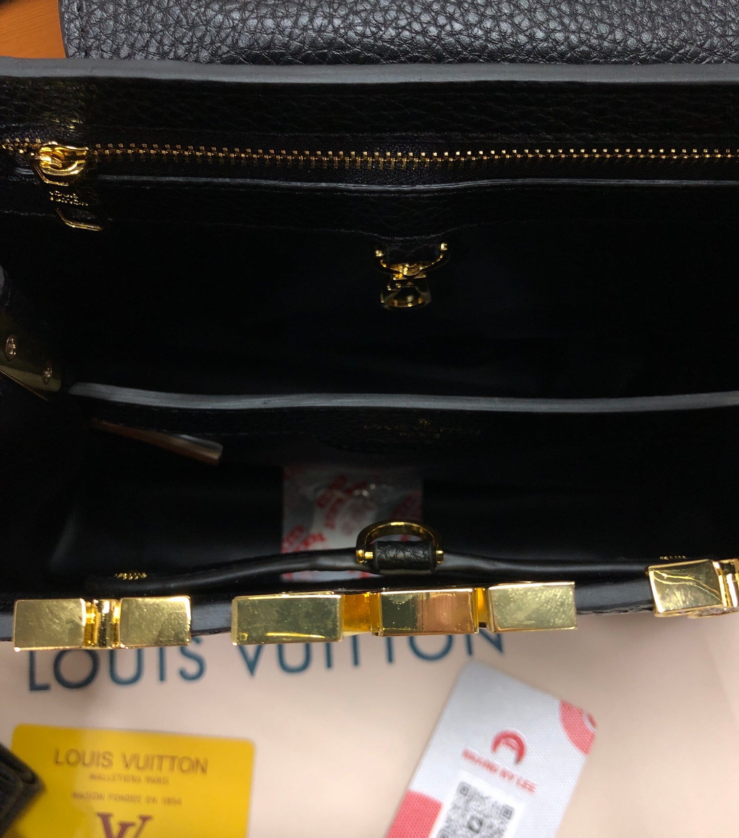 Louis Vuitton Capucines BB