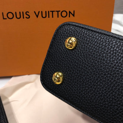 Louis Vuitton Capucines BB