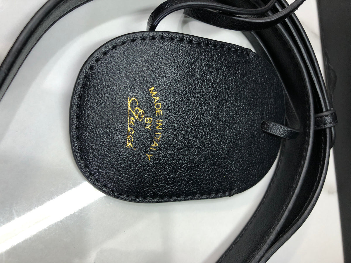 Gucci Paparazzo Medium Top Handle Bag