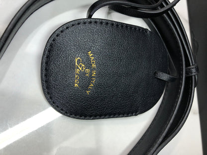 Gucci Paparazzo Medium Top Handle Bag