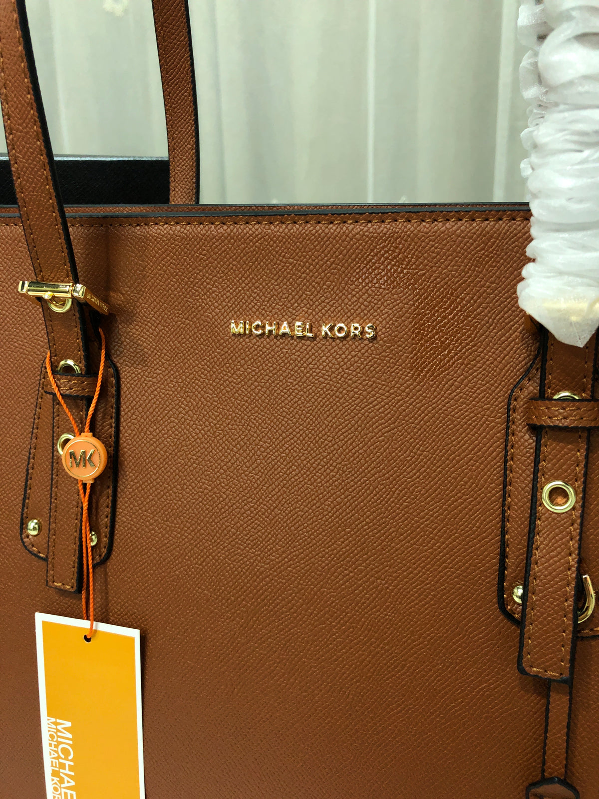 Michael Kors Voyager Tote Bag