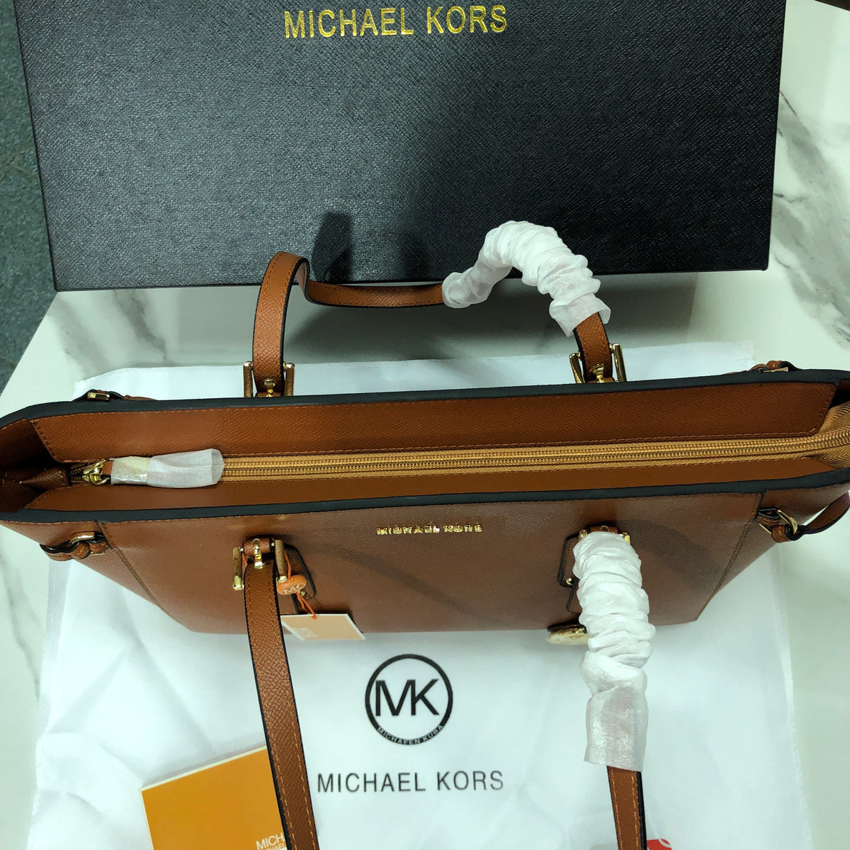 Michael Kors Voyager Tote Bag