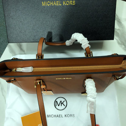 Michael Kors Voyager Tote Bag