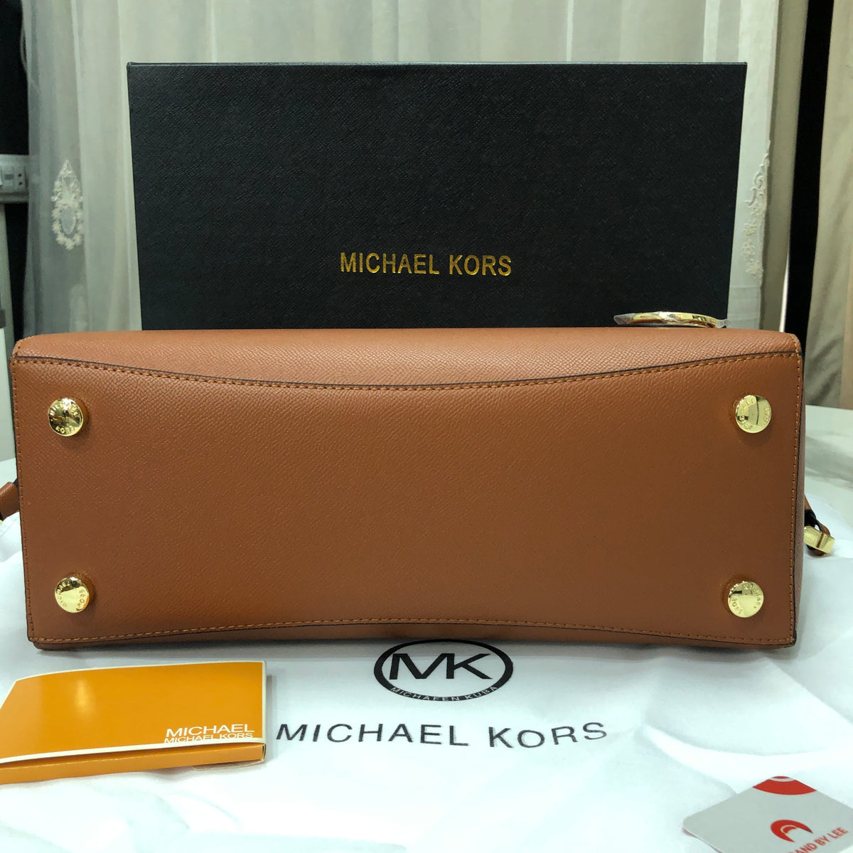 Michael Kors Voyager Tote Bag