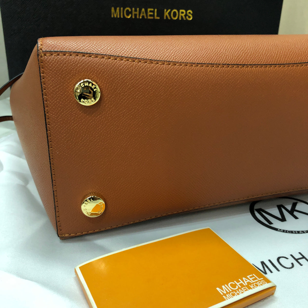 Michael Kors Voyager Tote Bag