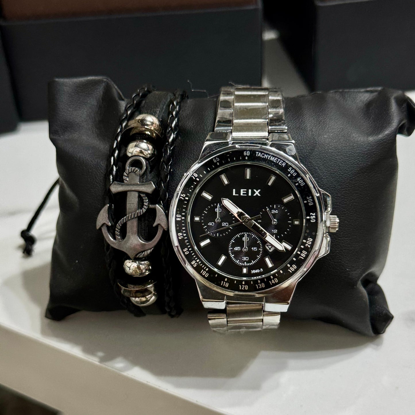 Watch 010