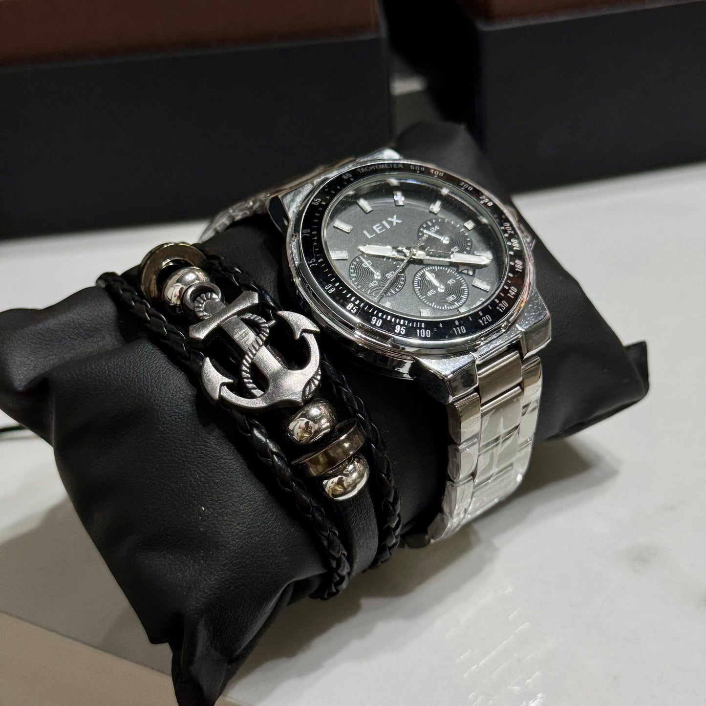 Watch 010