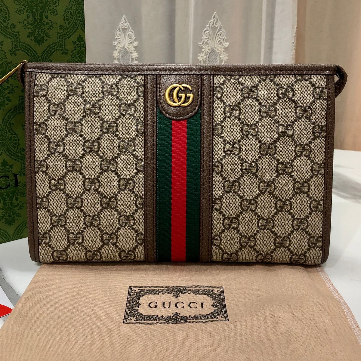 Men Gucci Ophidia medium pouch