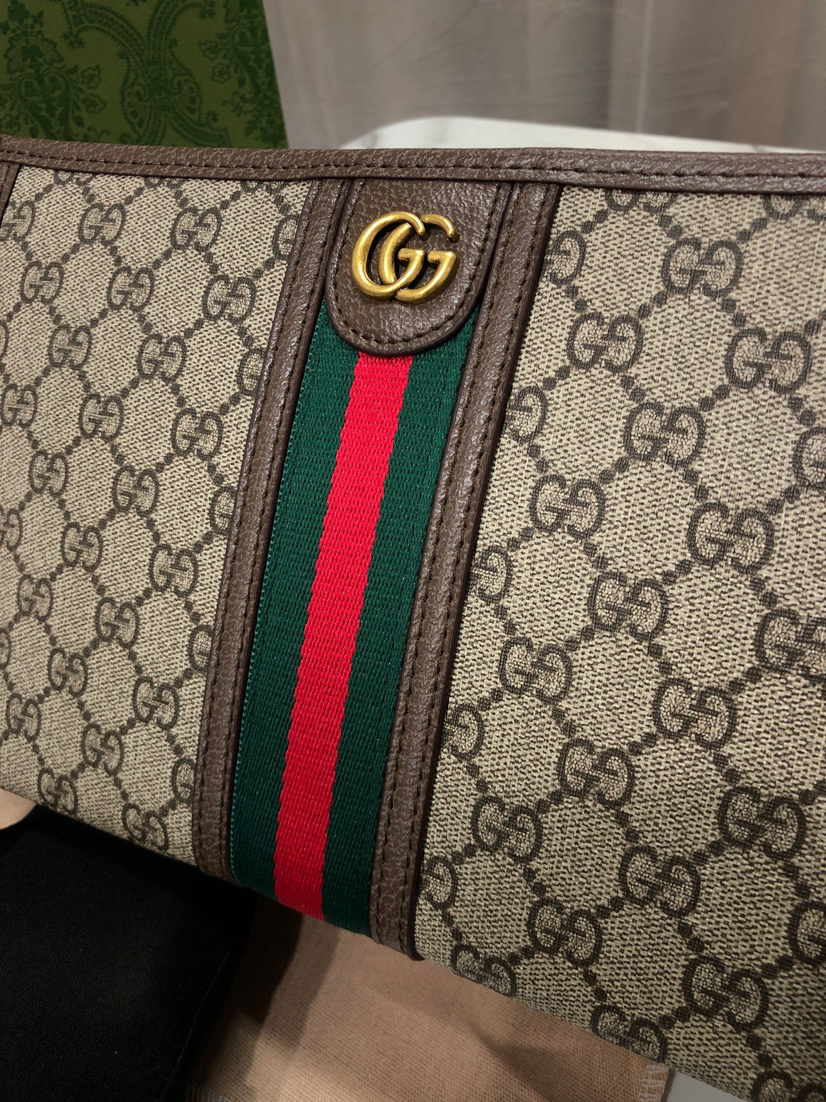 Men Gucci Ophidia medium pouch
