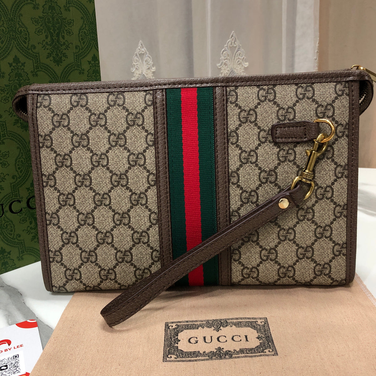 Men Gucci Ophidia medium pouch