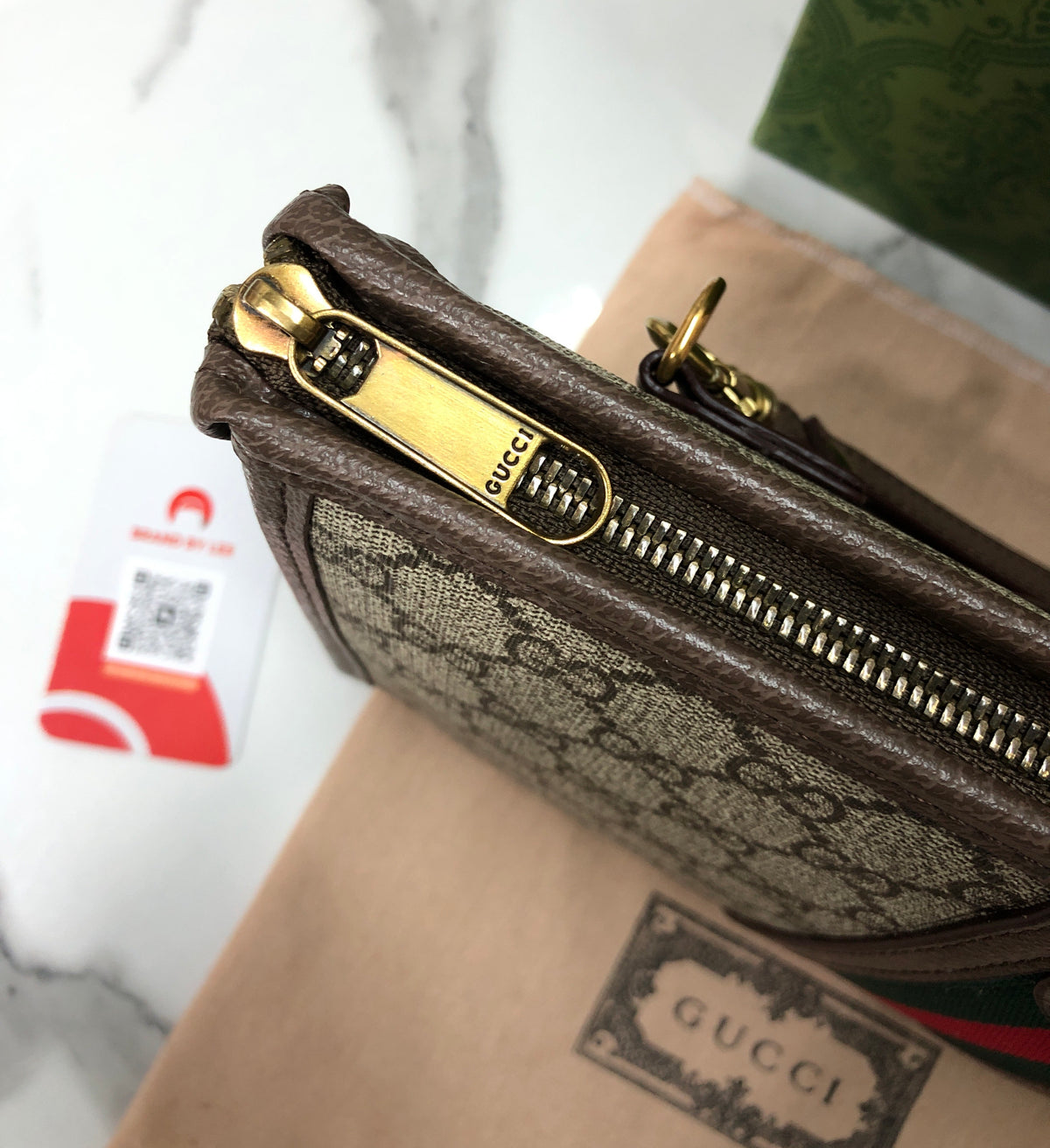 Men Gucci Ophidia medium pouch