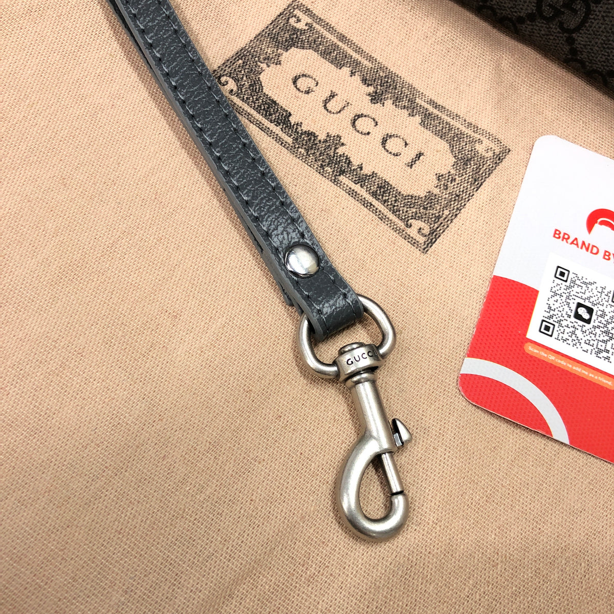 Men Gucci Ophidia GG pouch