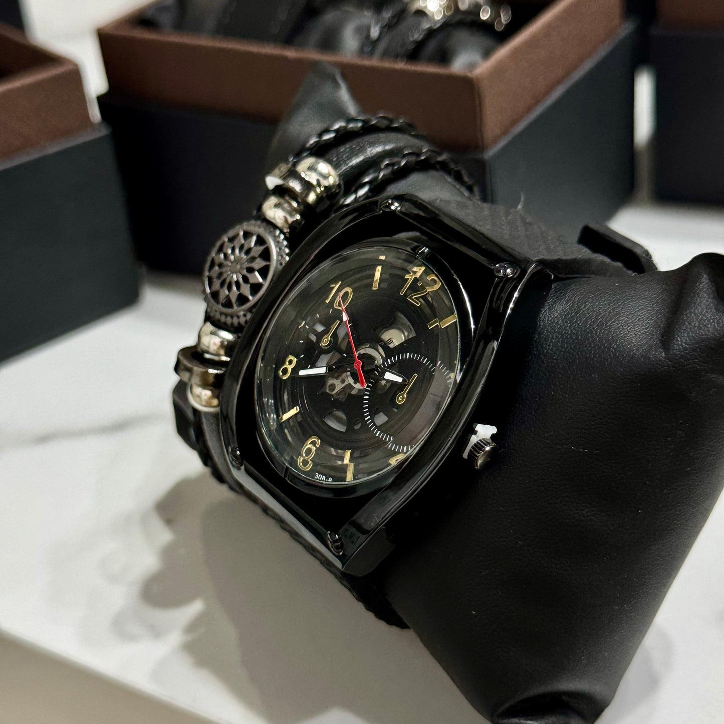 Watch 015
