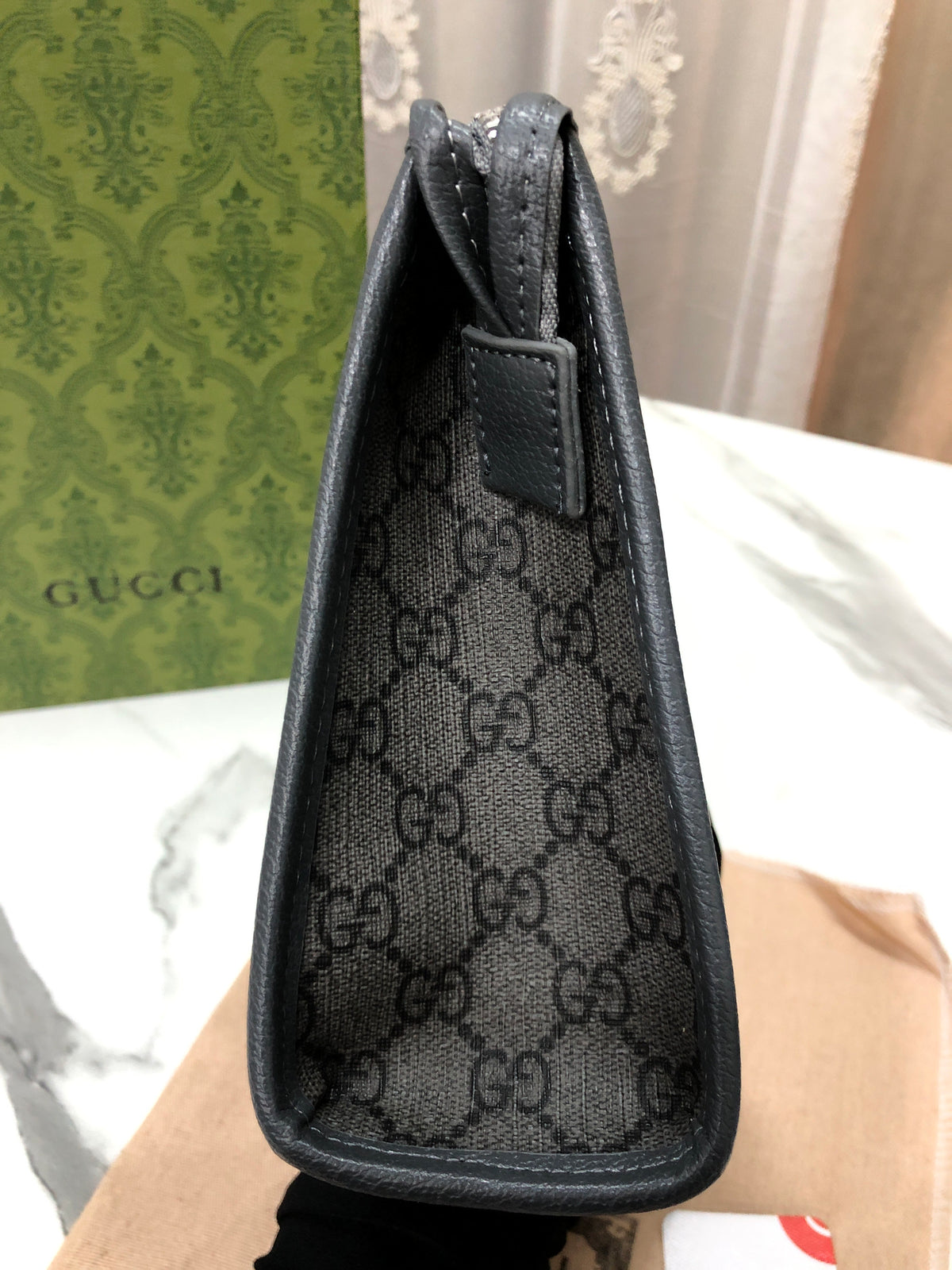Men Gucci Ophidia GG pouch