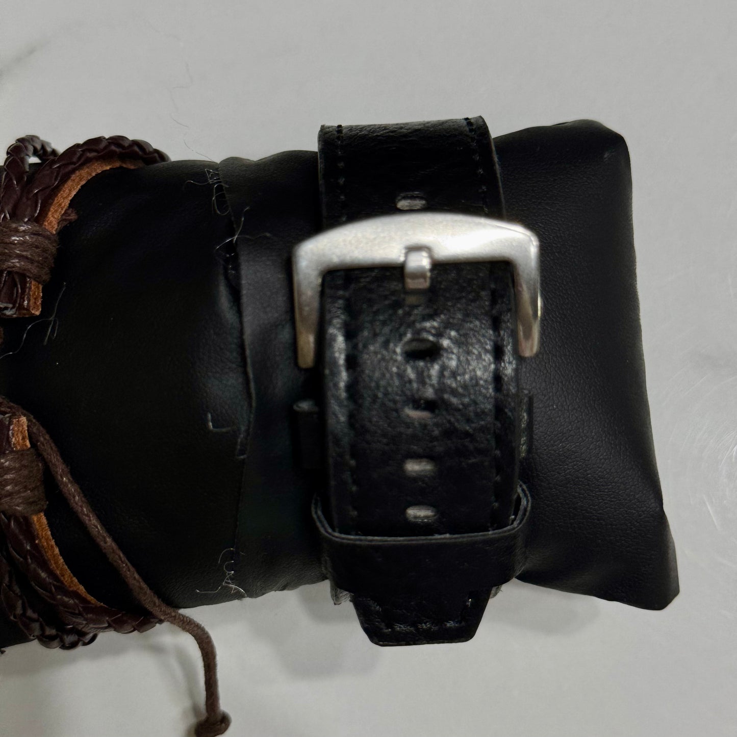 Watch 016