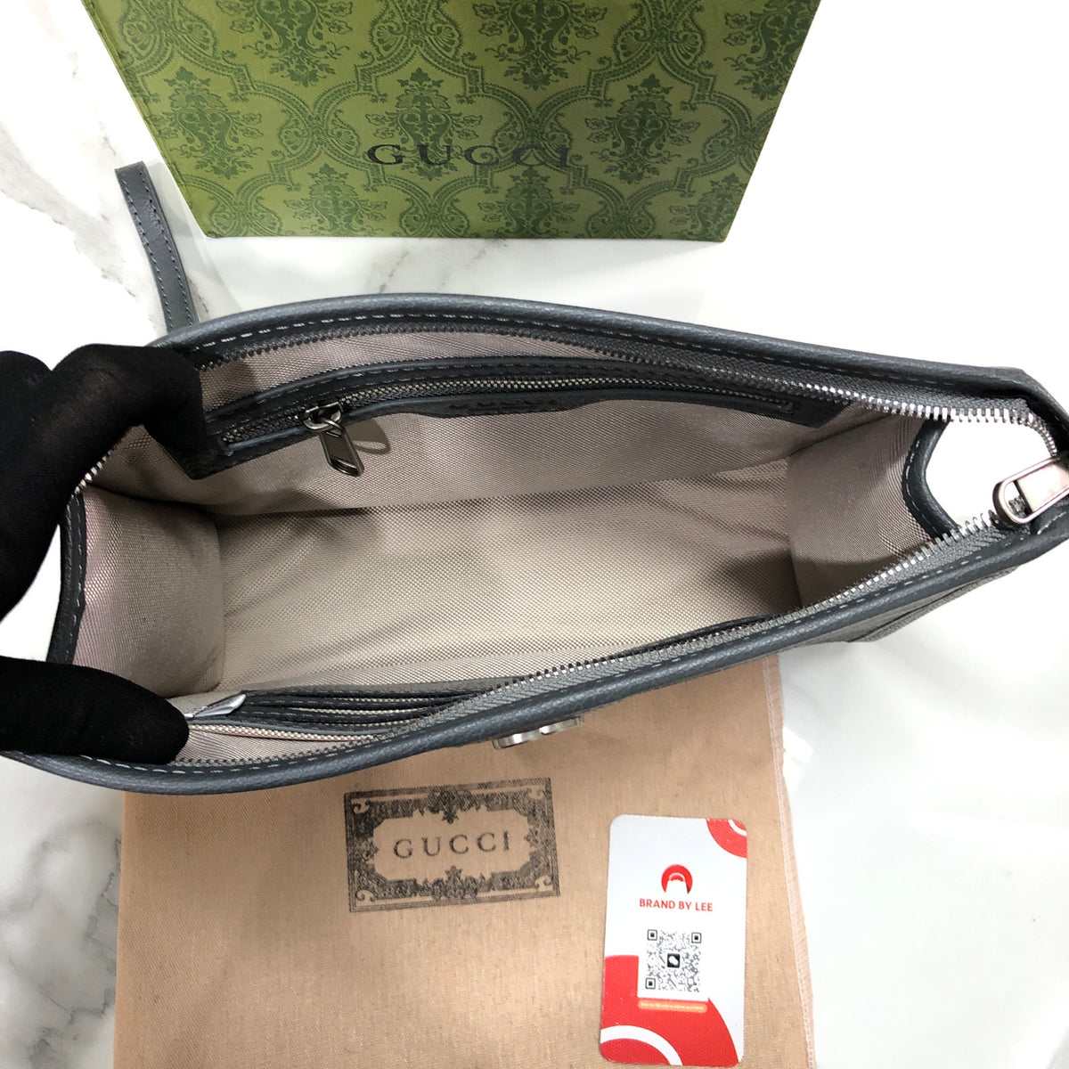 Men Gucci Ophidia GG pouch