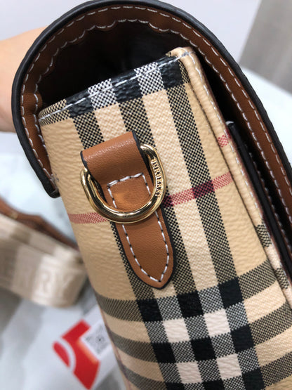Burberry Note Bag