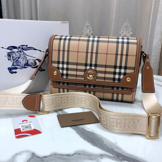 Burberry Note Bag