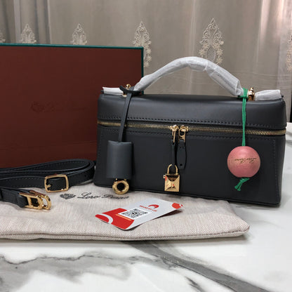 Loro Piana Extra Bag L23