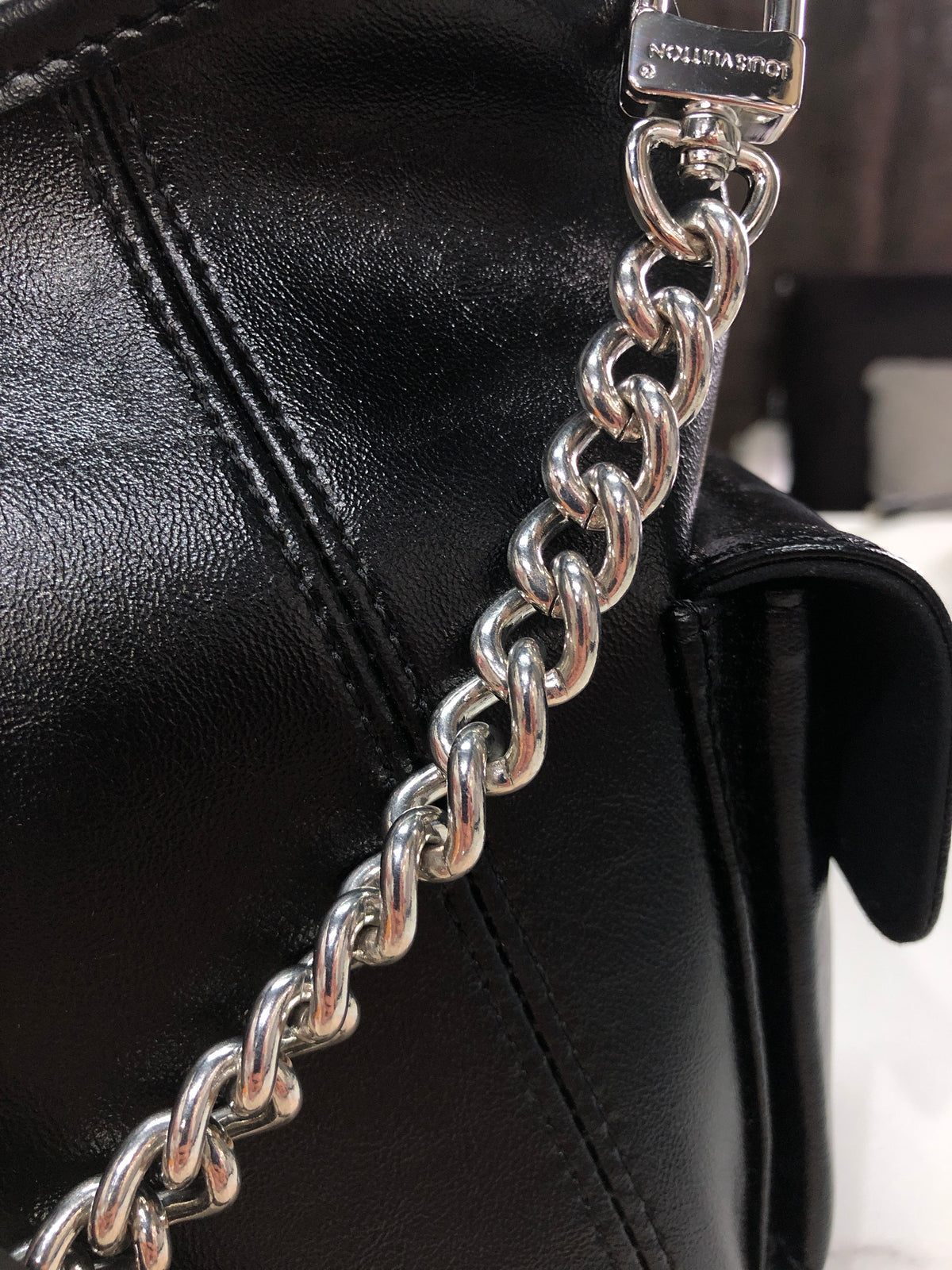 Louis Vuitton CarryAll Cargo Vibe PM