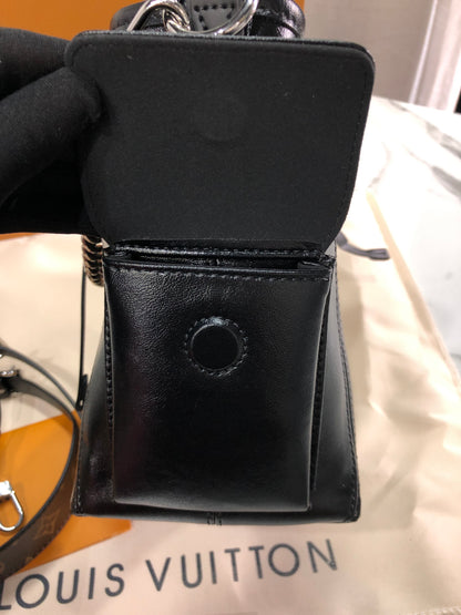 Louis Vuitton CarryAll Cargo Vibe PM