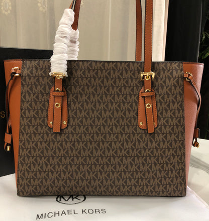 Michael Kors Voyager Tote Bag